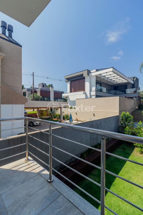 Casa de Condomínio à venda com 3 quartos, 205m² - Foto 44