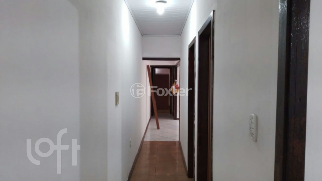 Casa à venda com 2 quartos, 79m² - Foto 4