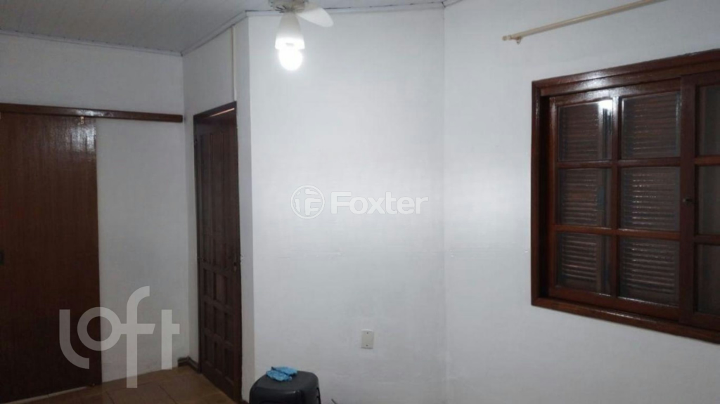 Casa à venda com 2 quartos, 79m² - Foto 5