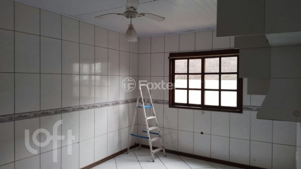Casa à venda com 2 quartos, 79m² - Foto 9