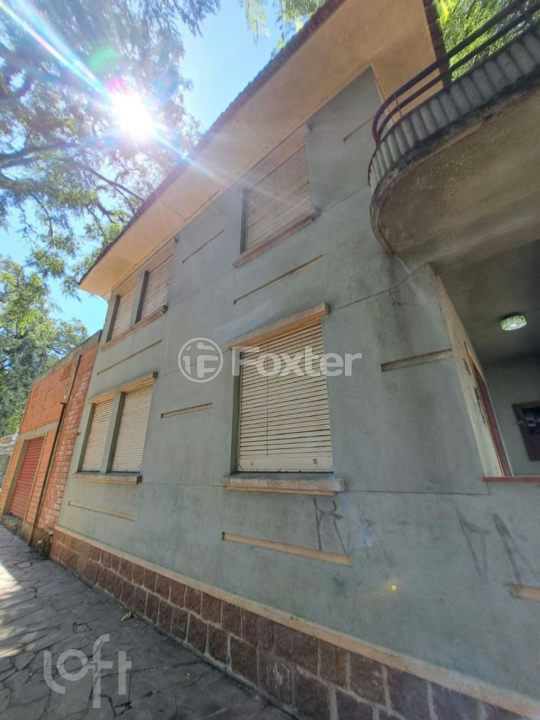 Casa à venda com 4 quartos, 200m² - Foto 3