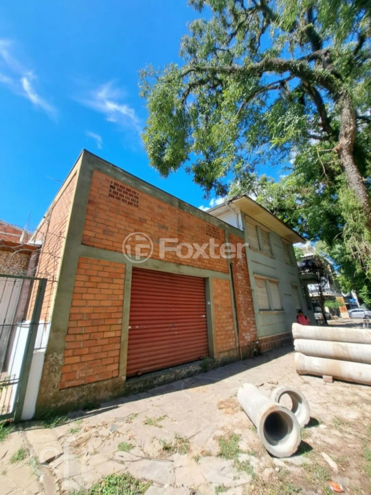 Casa à venda com 4 quartos, 200m² - Foto 5