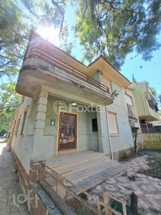 Casa à venda com 4 quartos, 200m² - Foto 8