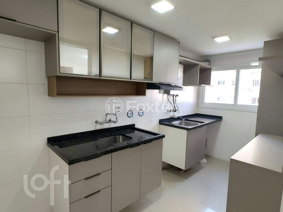 Apartamento à venda com 2 quartos, 68m² - Foto 8