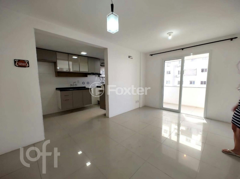 Apartamento à venda com 2 quartos, 68m² - Foto 3