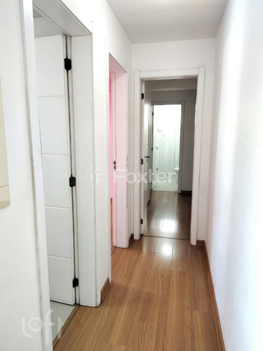 Apartamento à venda com 2 quartos, 68m² - Foto 11