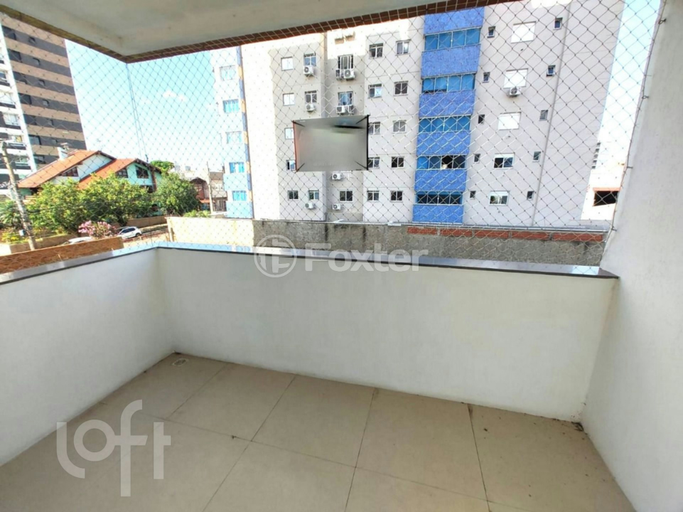 Apartamento à venda com 2 quartos, 68m² - Foto 4