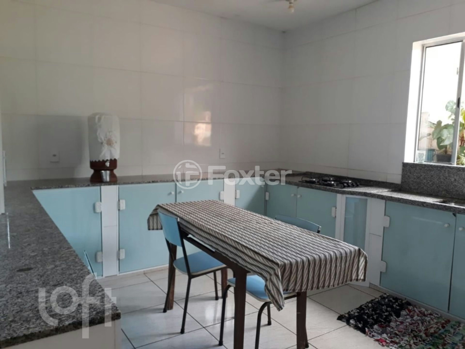 Casa à venda com 5 quartos, 375m² - Foto 3
