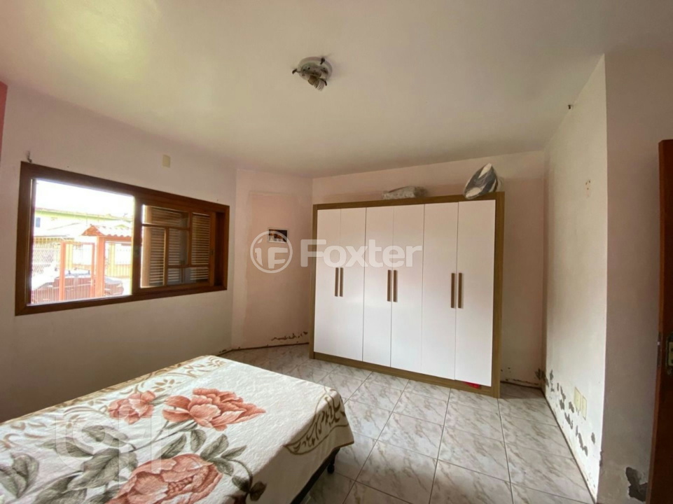 Casa à venda com 4 quartos, 250m² - Foto 9