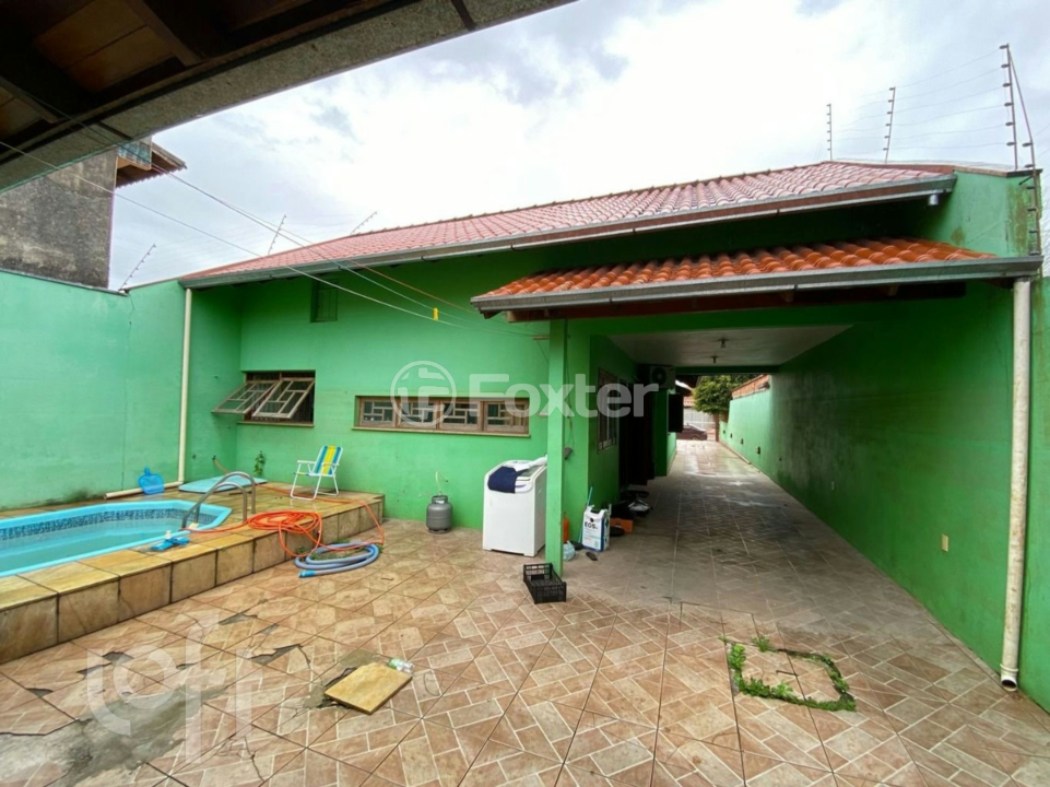 Casa à venda com 4 quartos, 250m² - Foto 15