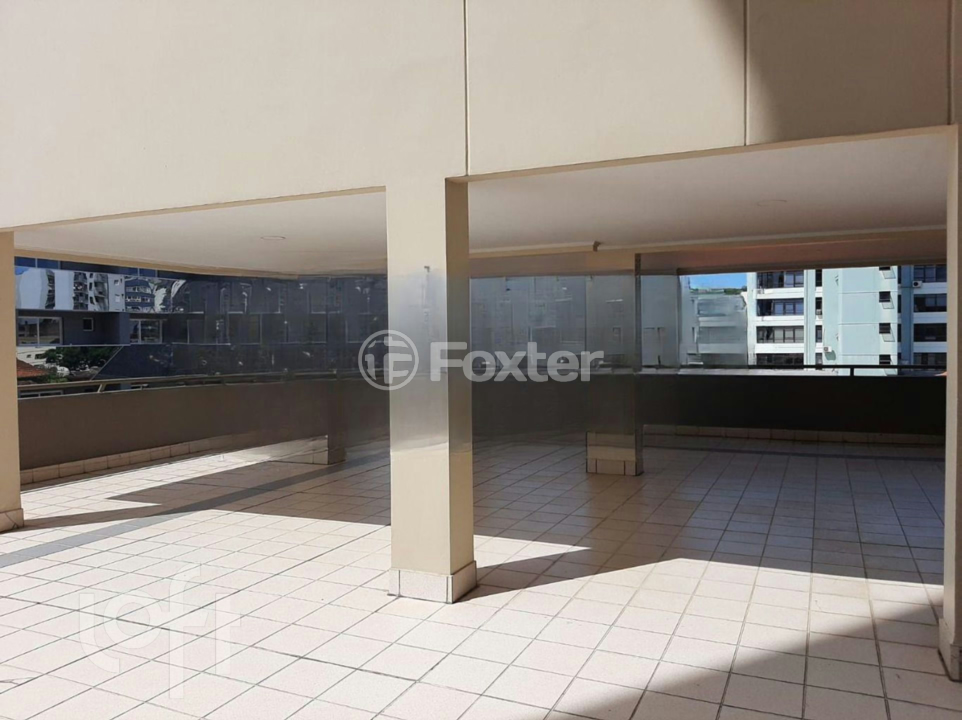 Apartamento à venda com 3 quartos, 134m² - Foto 21