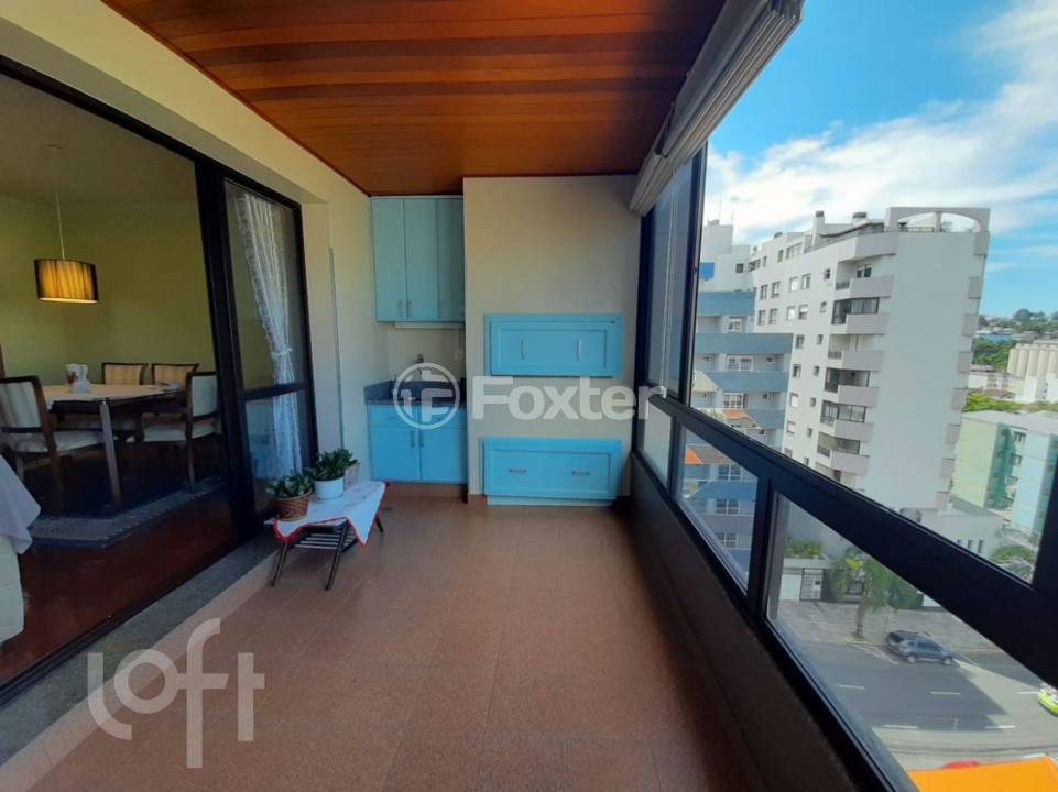 Apartamento à venda com 3 quartos, 134m² - Foto 32
