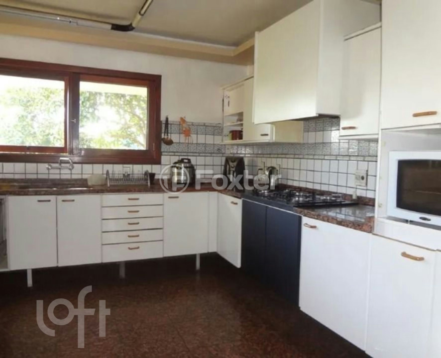 Casa à venda com 3 quartos, 570m² - Foto 3