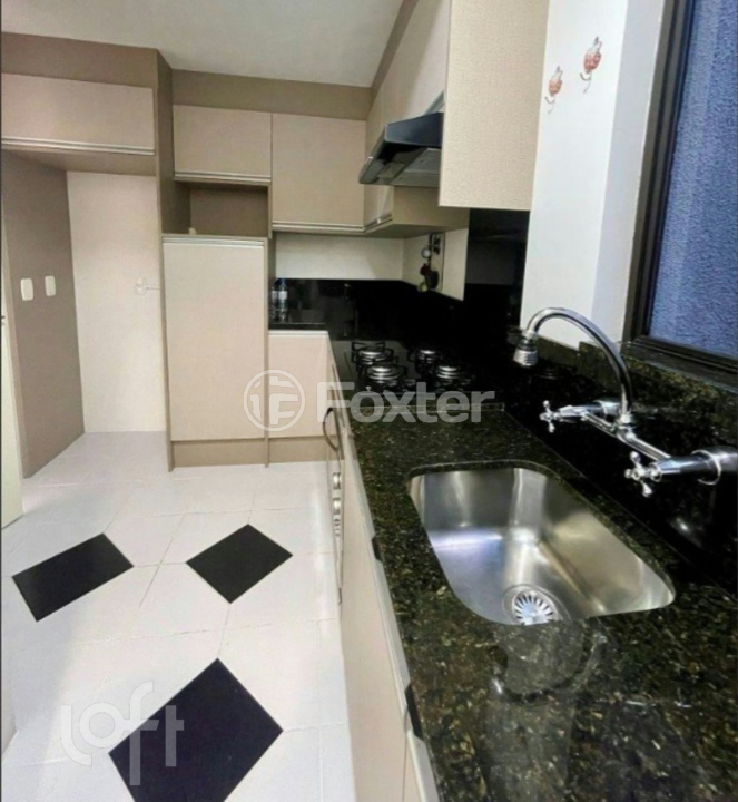 Apartamento à venda com 2 quartos, 80m² - Foto 13