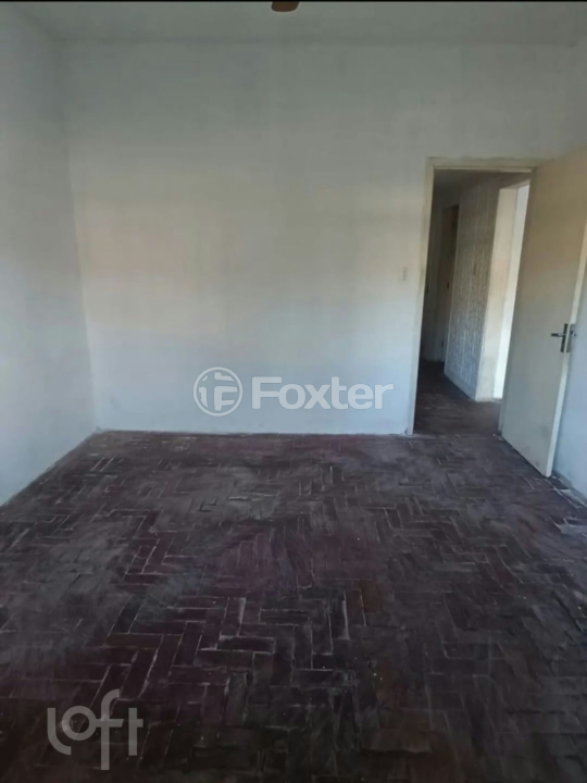 Casa à venda com 3 quartos, 100m² - Foto 7