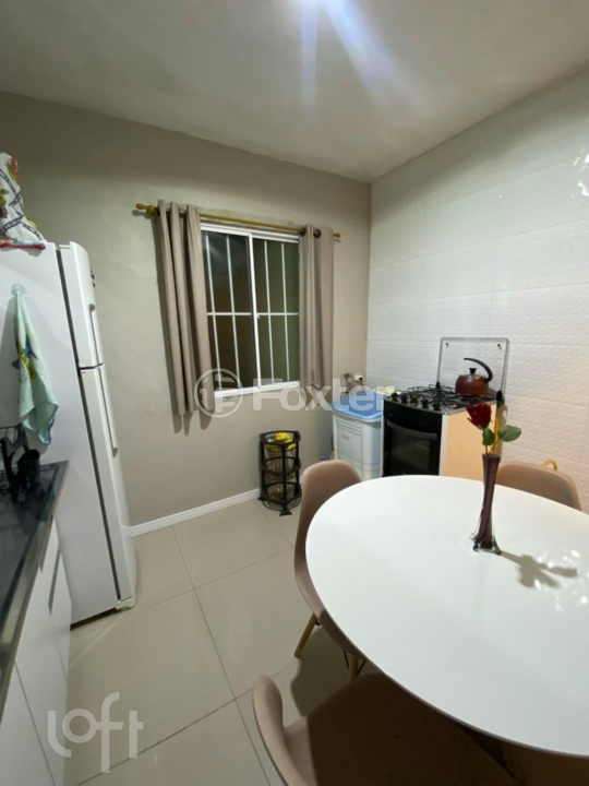 Casa à venda com 4 quartos, 85m² - Foto 16