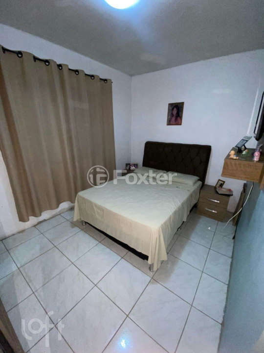 Casa à venda com 4 quartos, 85m² - Foto 4