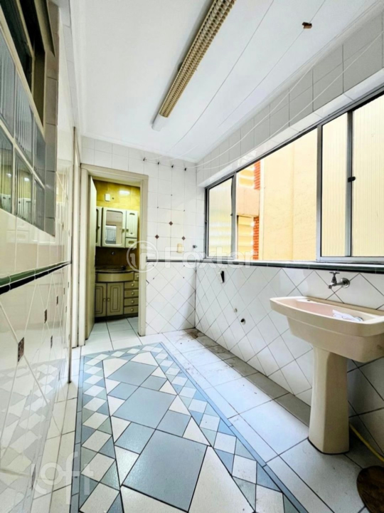 Apartamento à venda com 2 quartos, 87m² - Foto 14