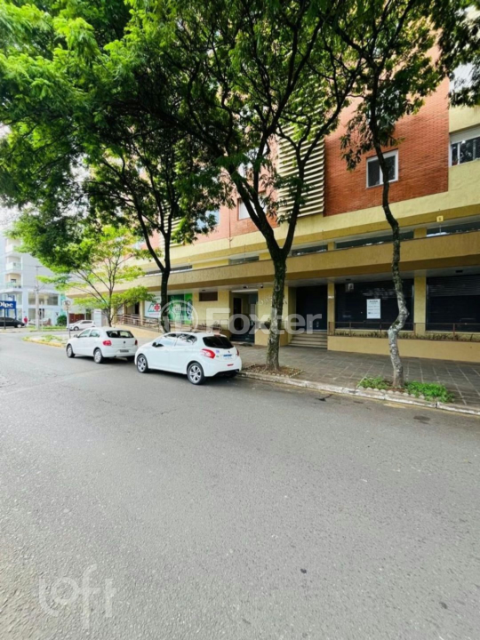 Apartamento à venda com 2 quartos, 87m² - Foto 35