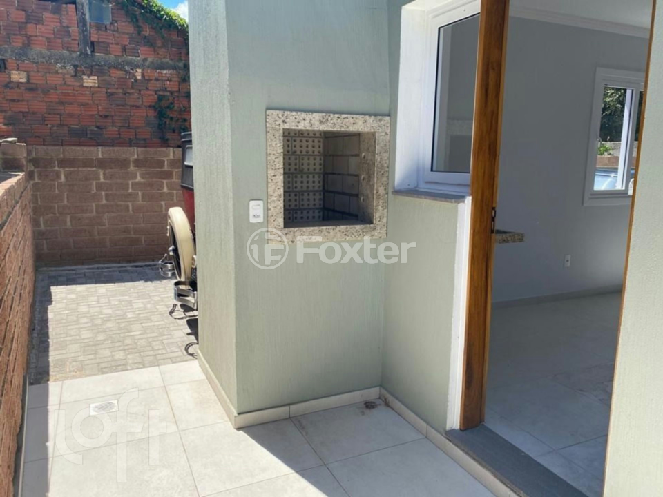 Casa à venda com 2 quartos, 64m² - Foto 5