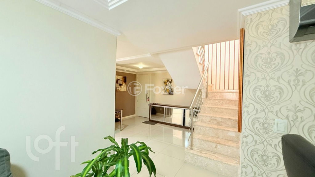 Apartamento à venda com 3 quartos, 196m² - Foto 3