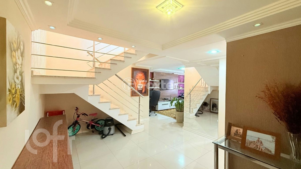 Apartamento à venda com 3 quartos, 196m² - Foto 5