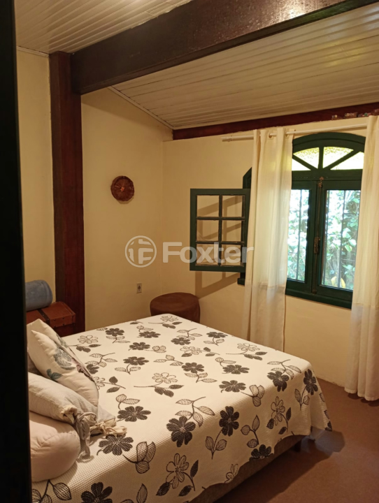 Casa à venda com 3 quartos, 140m² - Foto 13