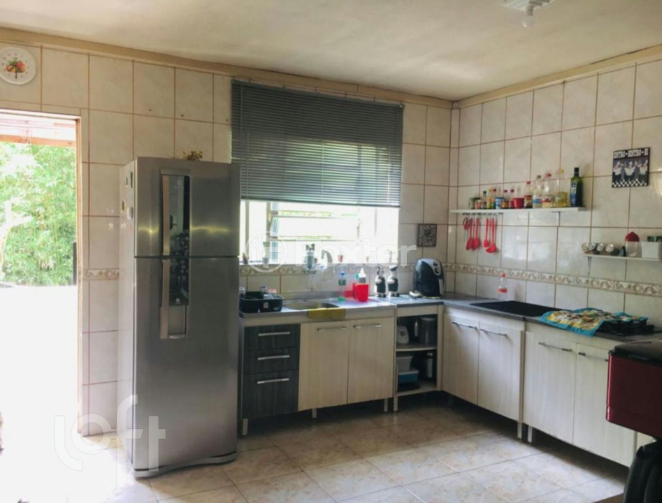 Casa à venda com 1 quarto, 94m² - Foto 2