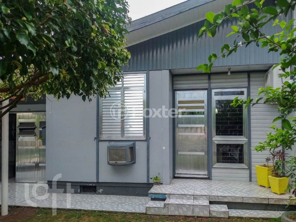Casa à venda com 2 quartos, 101m² - Foto 2