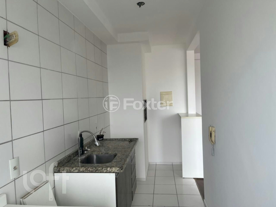 Apartamento à venda com 3 quartos, 71m² - Foto 2