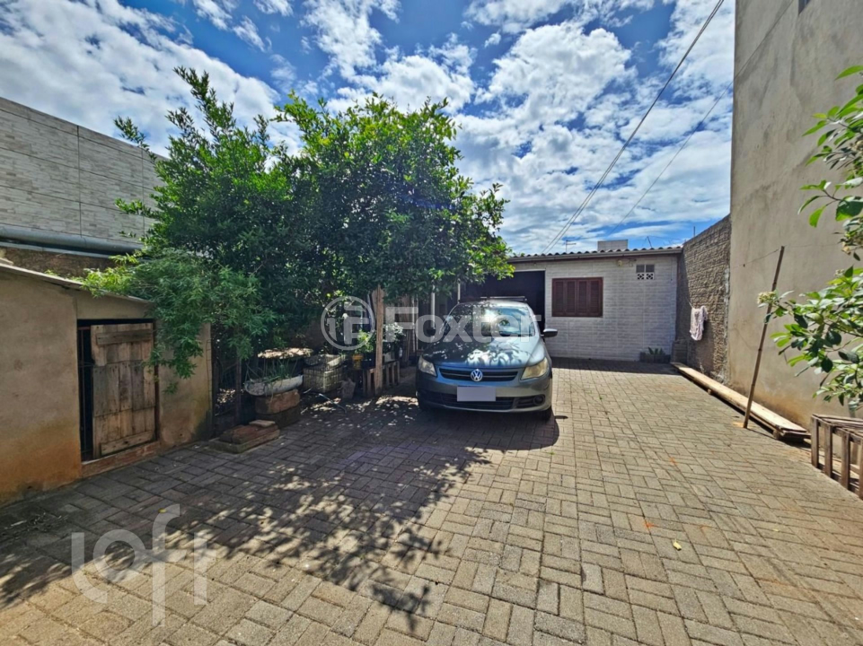 Casa à venda com 3 quartos, 93m² - Foto 7