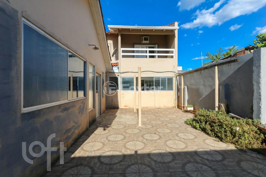 Casa à venda com 7 quartos, 263m² - Foto 32