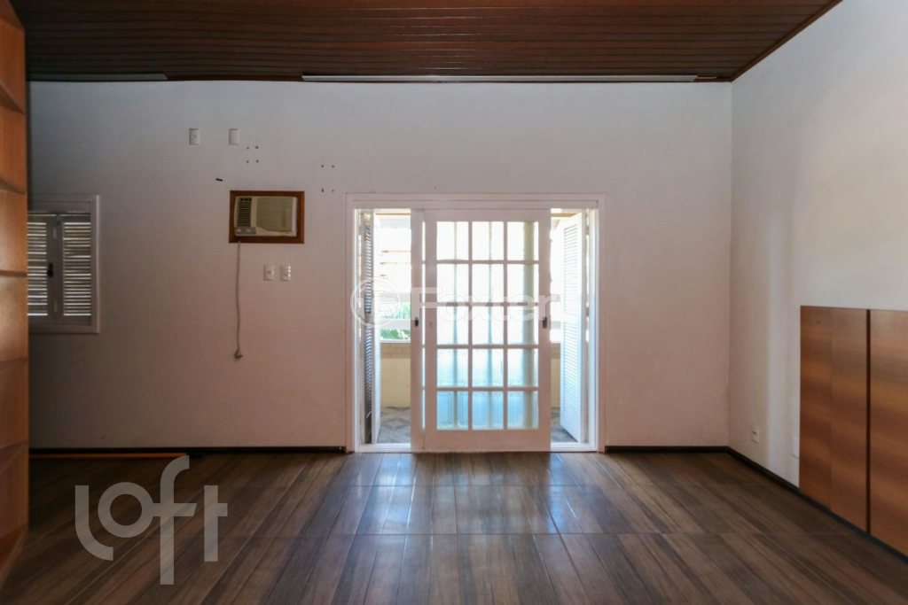 Casa à venda com 7 quartos, 263m² - Foto 45