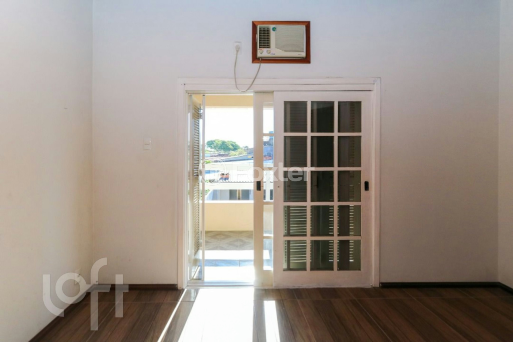 Casa à venda com 7 quartos, 263m² - Foto 36