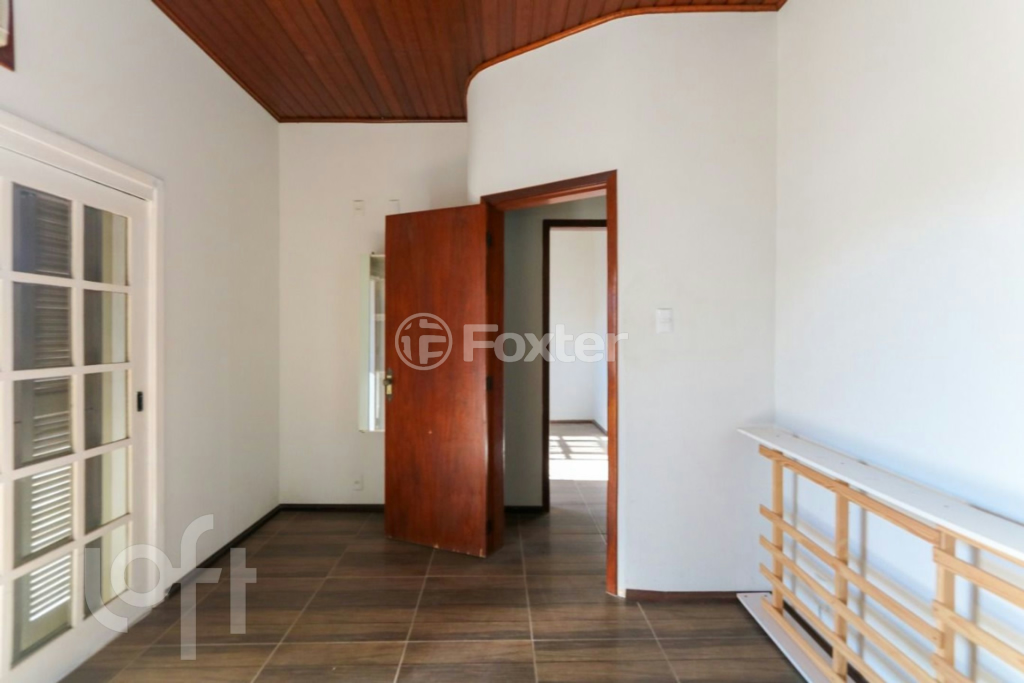 Casa à venda com 7 quartos, 263m² - Foto 37