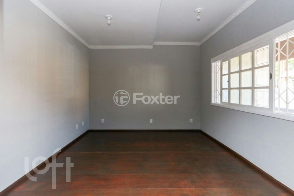 Casa à venda com 7 quartos, 263m² - Foto 8