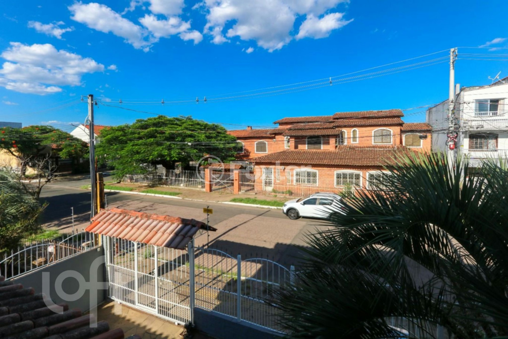 Casa à venda com 7 quartos, 263m² - Foto 51