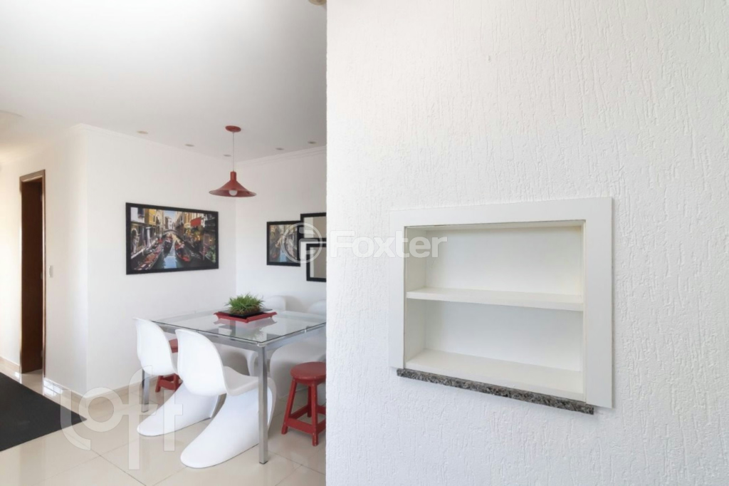Apartamento à venda com 2 quartos, 68m² - Foto 5