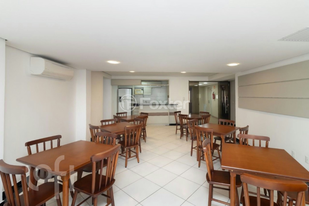 Apartamento à venda com 2 quartos, 68m² - Foto 19