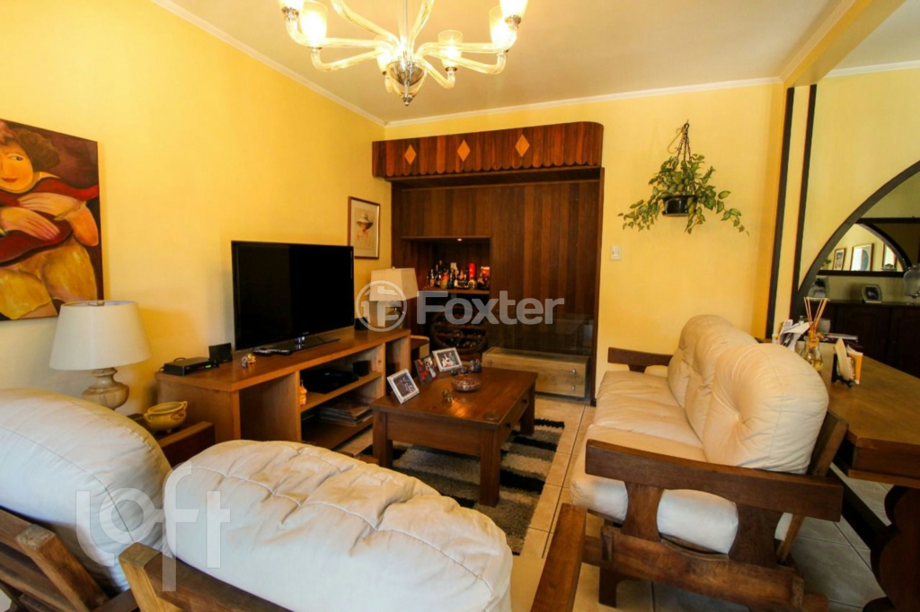 Casa à venda com 6 quartos, 500m² - Foto 2