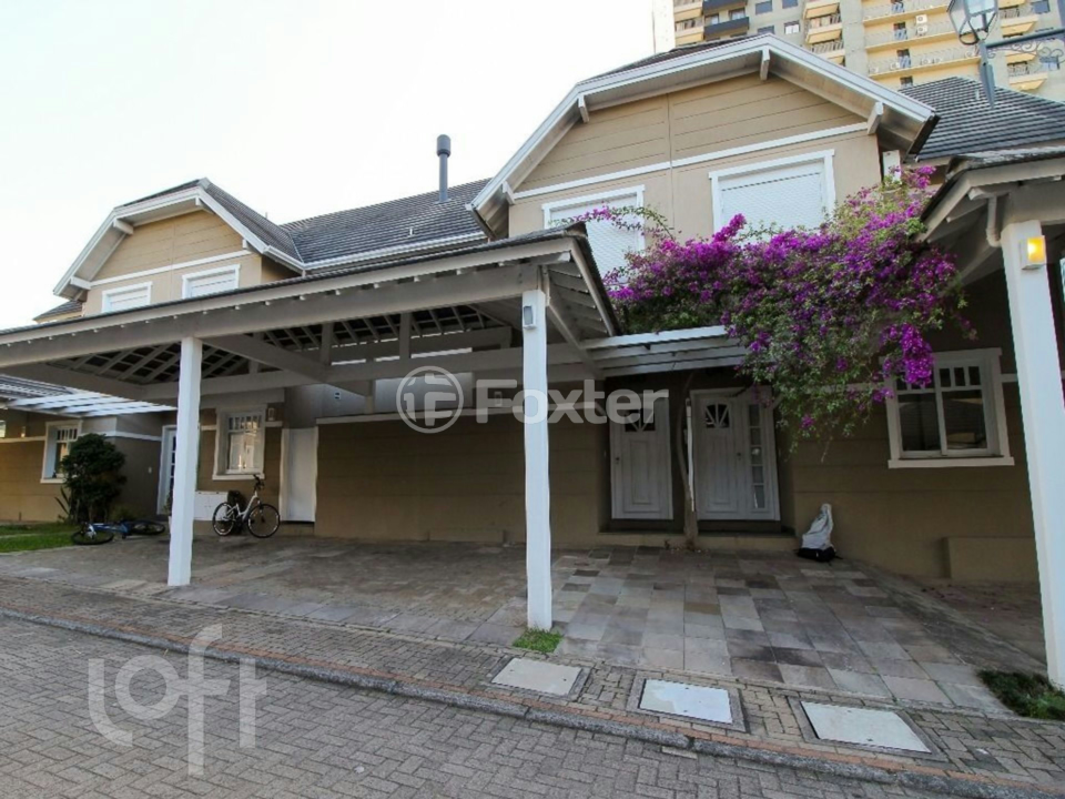 Casa de Condomínio à venda com 3 quartos, 375m² - Foto 10