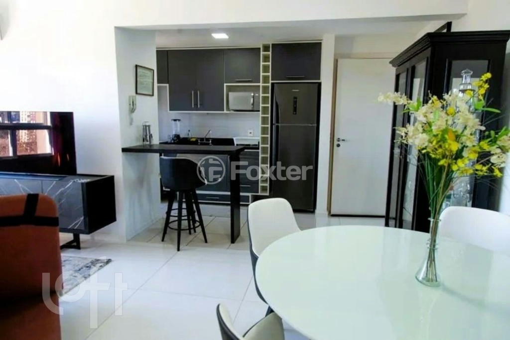 Apartamento à venda com 2 quartos, 54m² - Foto 1