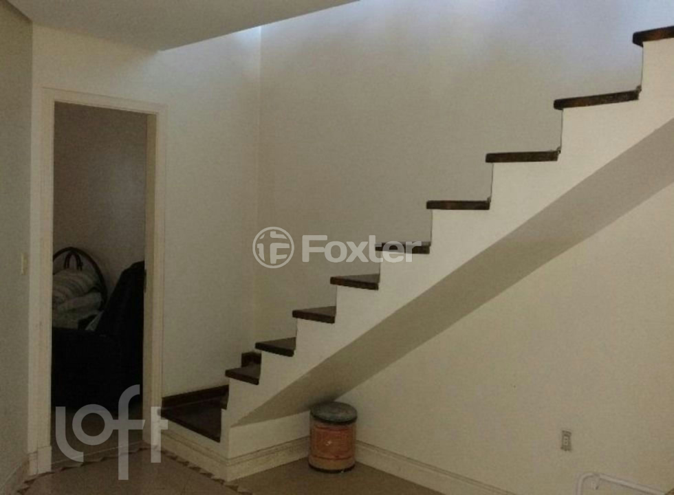 Casa à venda com 4 quartos, 250m² - Foto 6