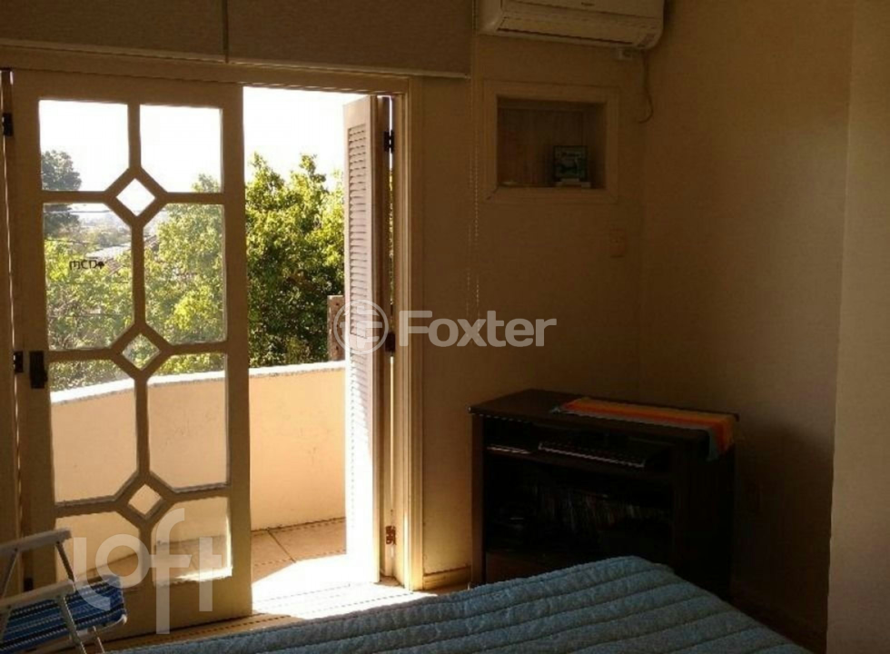 Casa à venda com 4 quartos, 250m² - Foto 7