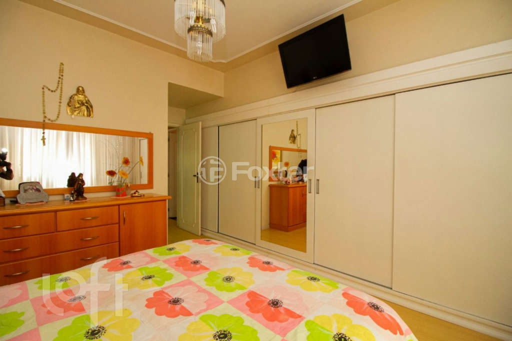 Apartamento à venda com 4 quartos, 207m² - Foto 14