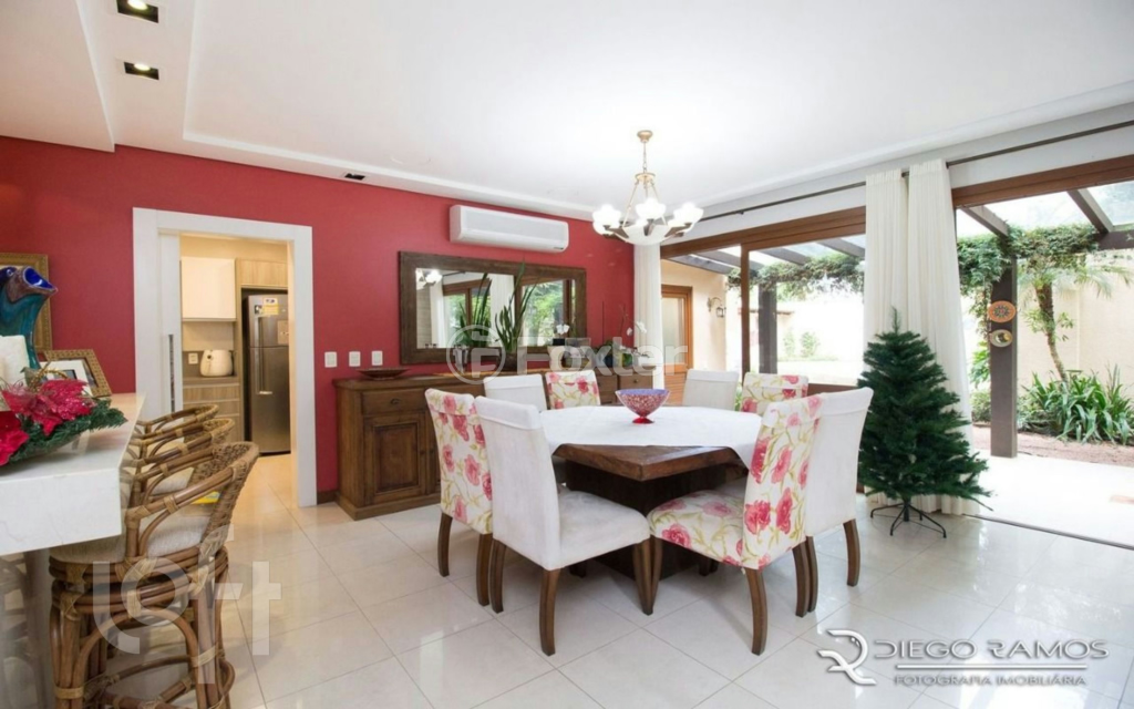 Casa de Condomínio à venda com 3 quartos, 380m² - Foto 13