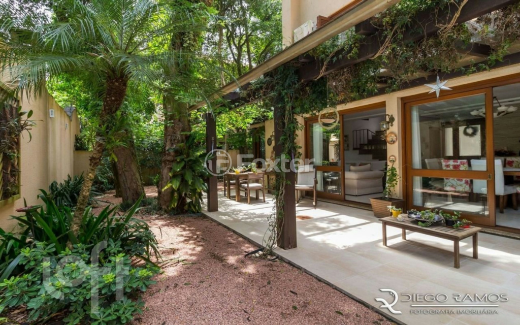 Casa de Condomínio à venda com 3 quartos, 380m² - Foto 50