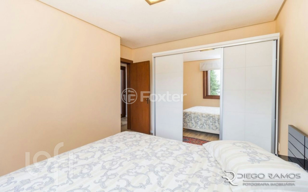 Casa de Condomínio à venda com 3 quartos, 380m² - Foto 34