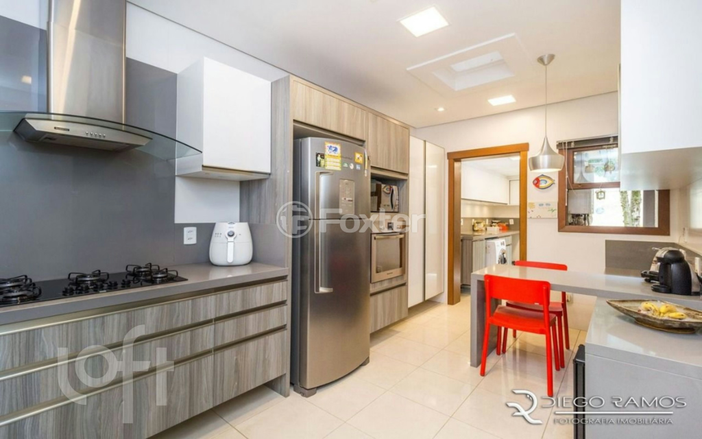 Casa de Condomínio à venda com 3 quartos, 380m² - Foto 40
