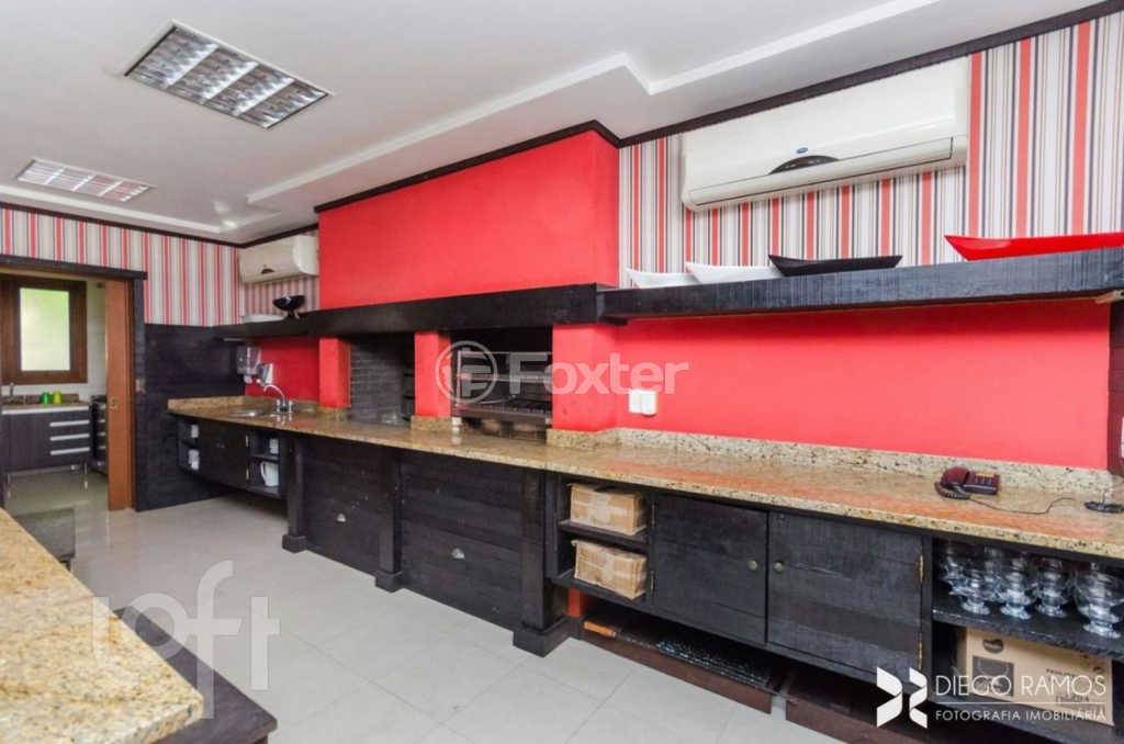 Casa de Condomínio à venda com 3 quartos, 380m² - Foto 3